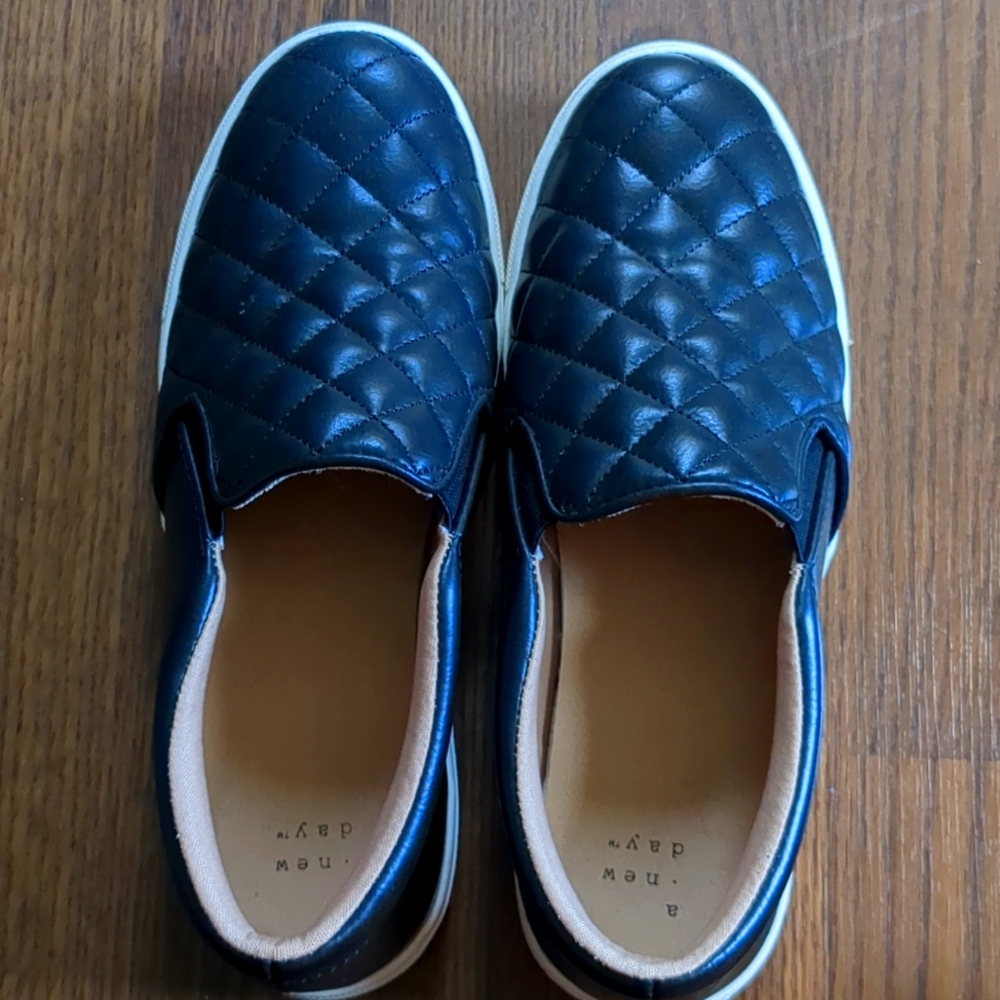 Target "A new day" slip on Black  Quilted shoe size 7